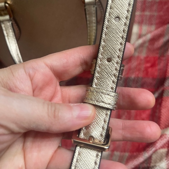 Tory Burch Metallic Gold Emerson crossbody - Picture 6 of 11